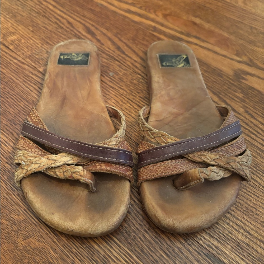 Freebies by Steven flip flops